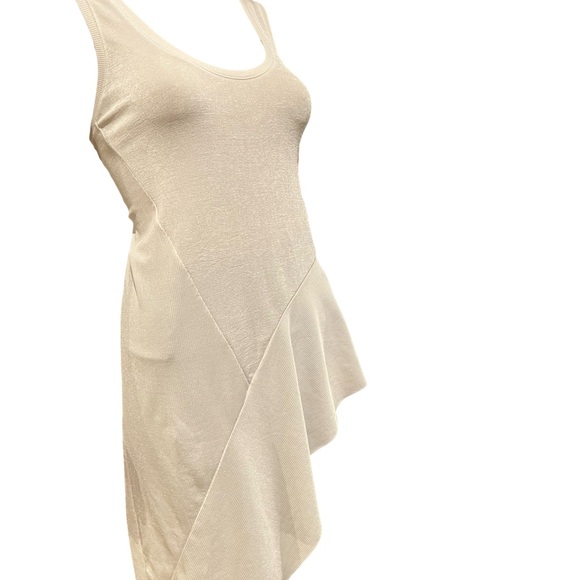 Stunning Flowy tank top - Picture 6 of 6